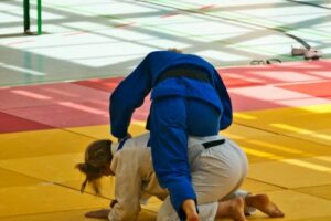 Trouver un cadeau beauté pour une femme passionnée de sport